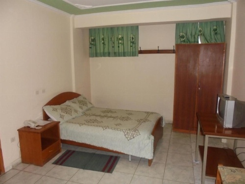 Weygoss Guest House image 18